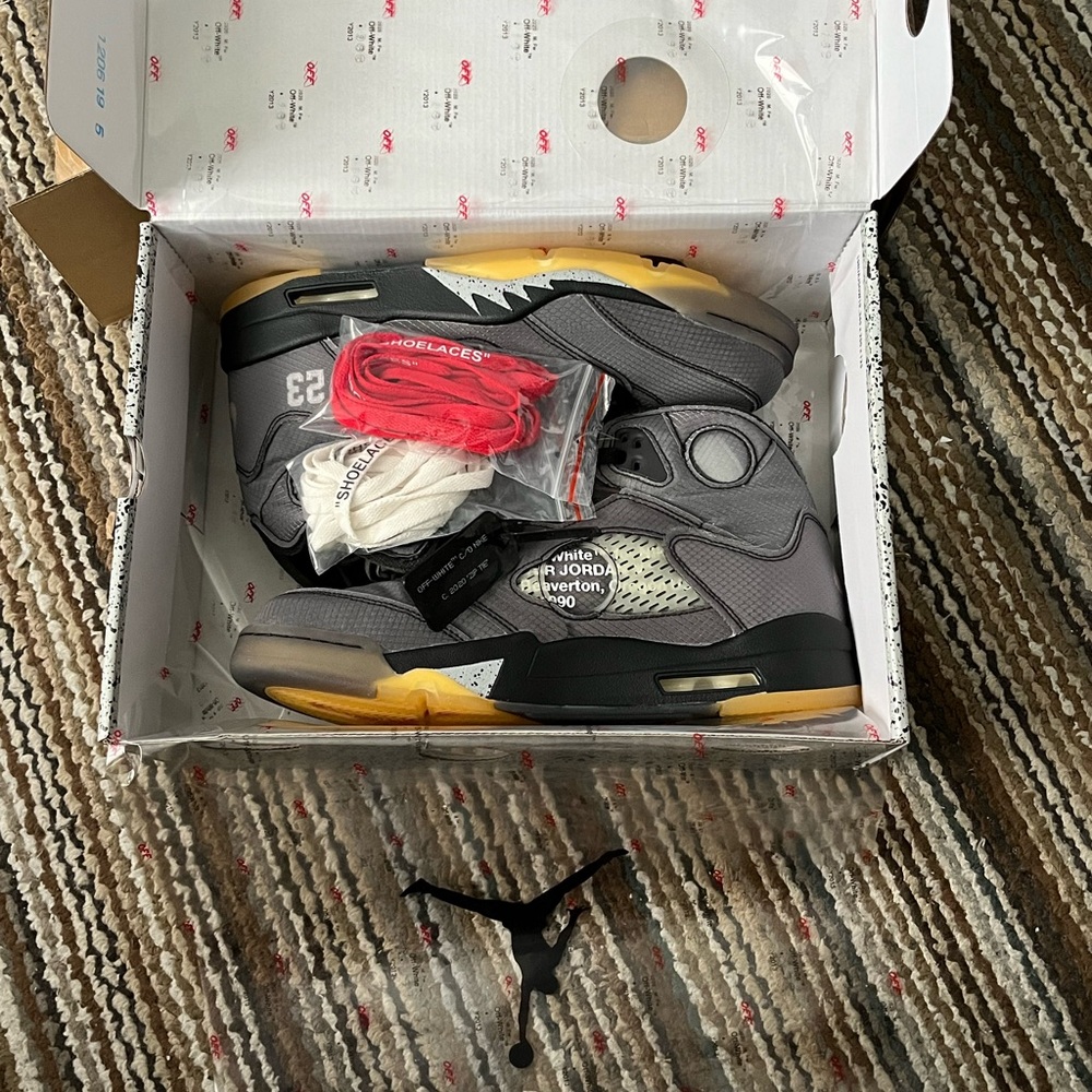Off white Air Jordan 5 - Picture 11 of 11